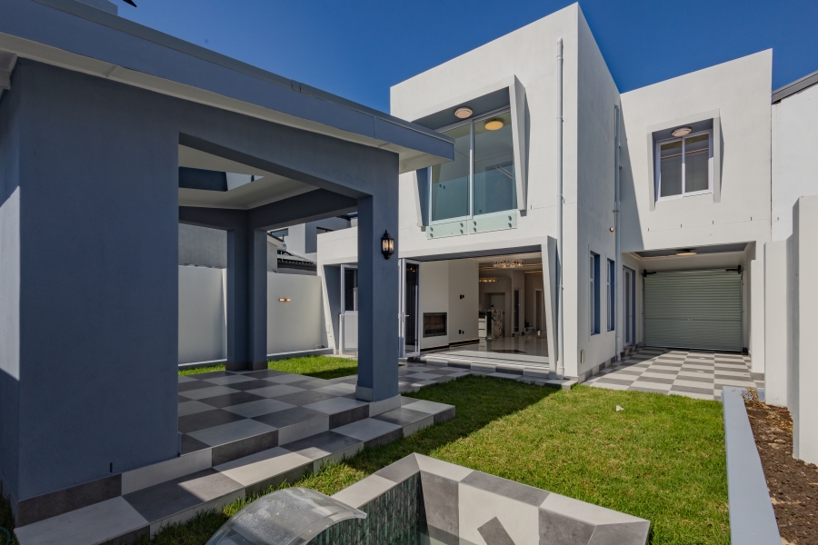 4 Bedroom Property for Sale in Sandown Western Cape